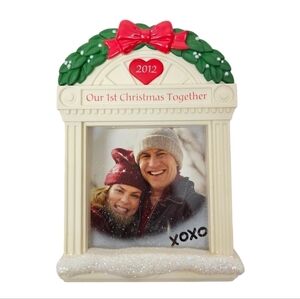 Hallmark Keepsake Christmas Ornament‎ 2012 Our First Christmas Together Frame N7